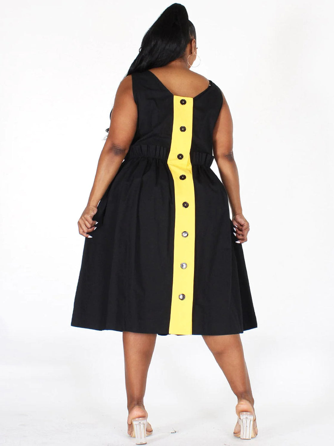 100% cotton plus size sleeveless back detailed fit & flare midi dress