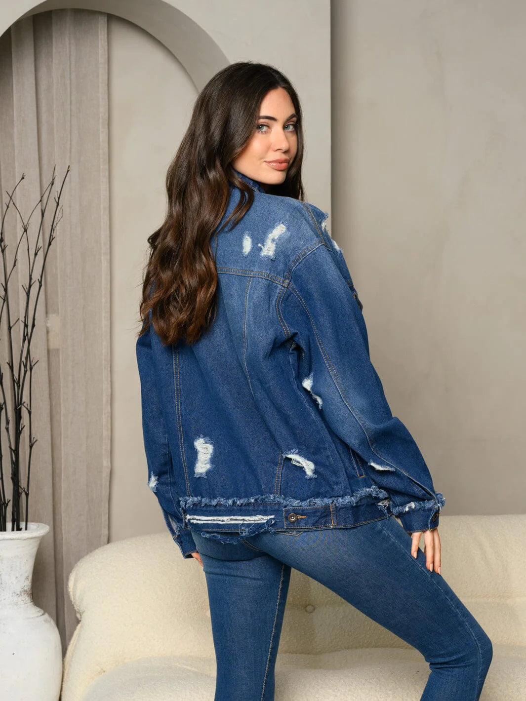 100% cotton women's long sleeve denim button up distress jacket